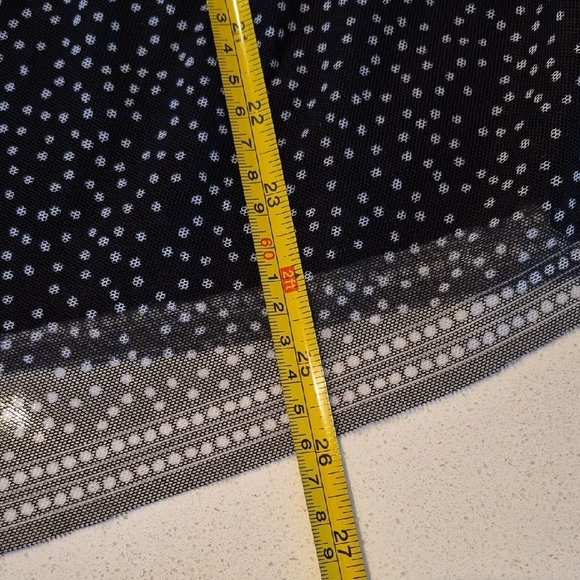 Max Studio Black Sheer Polka Dot Short Sleeve Blouse - Picture 4 of 7